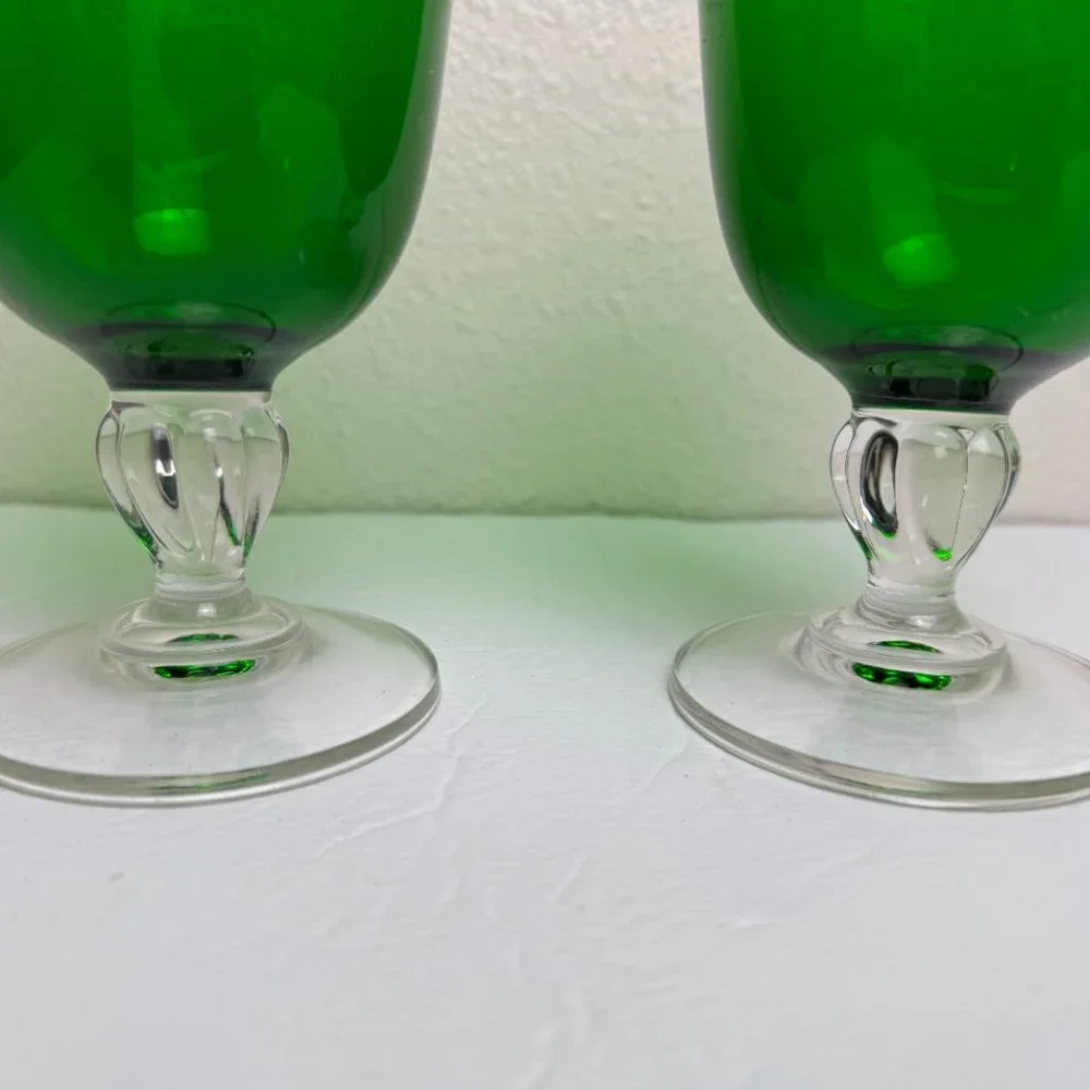 Vintage 2pc Green Glasses 6.5